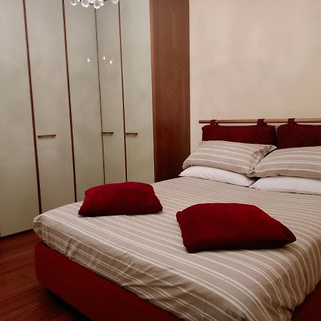 Апартаменты A Casa Di Nina Аоста Экстерьер фото