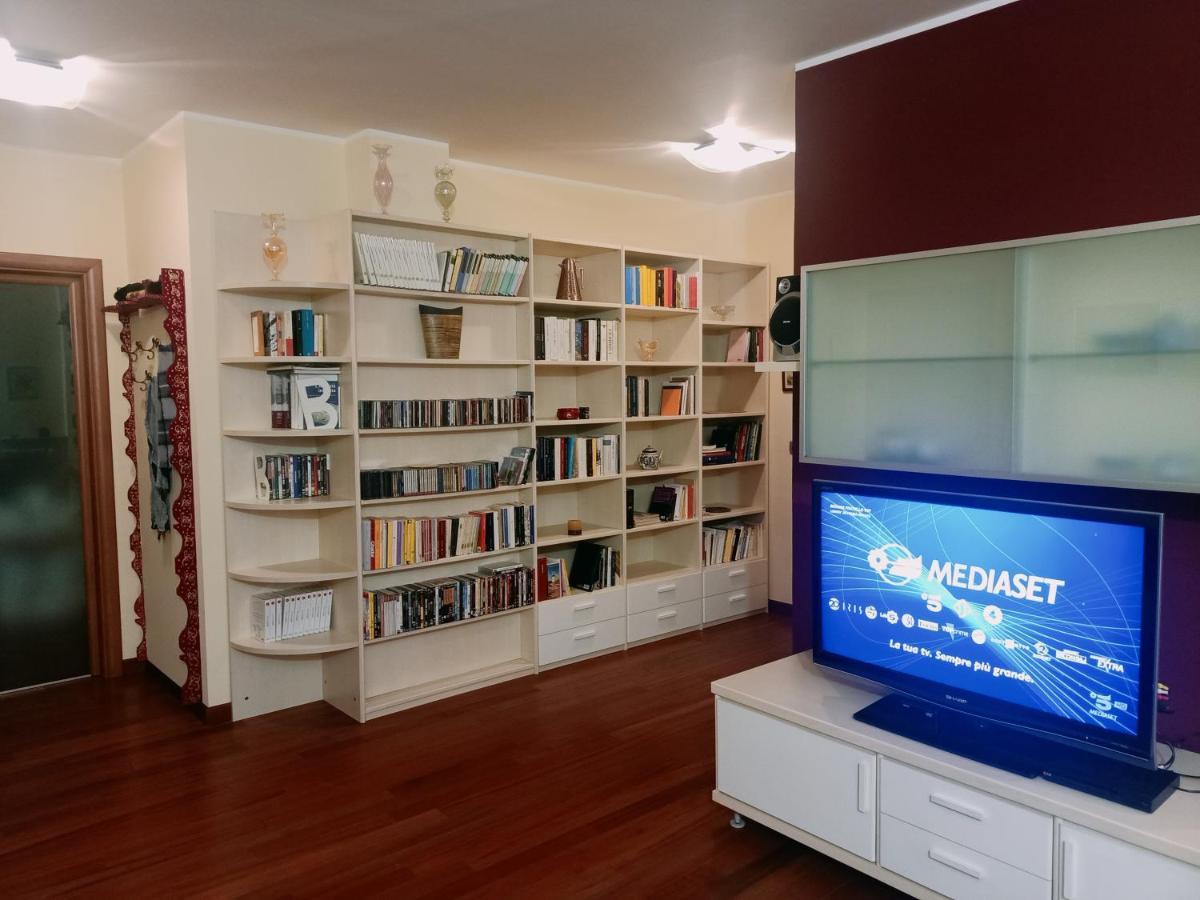 Апартаменты A Casa Di Nina Аоста Экстерьер фото